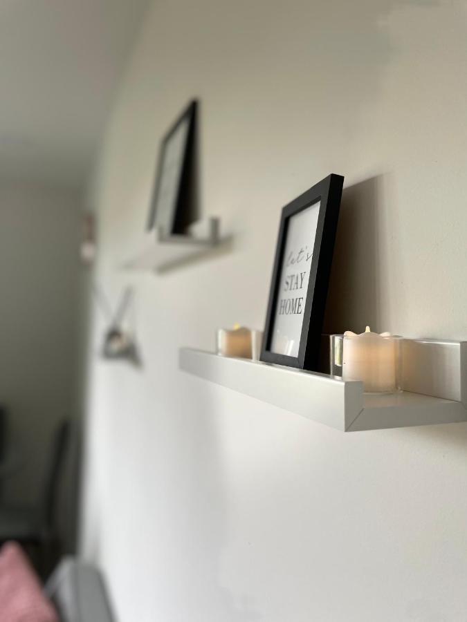 Modern Suite- Bedford City Centre With Free Gym & Parking Екстер'єр фото