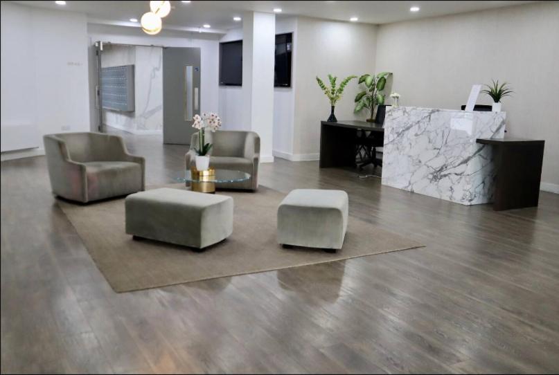 Modern Suite- Bedford City Centre With Free Gym & Parking Екстер'єр фото